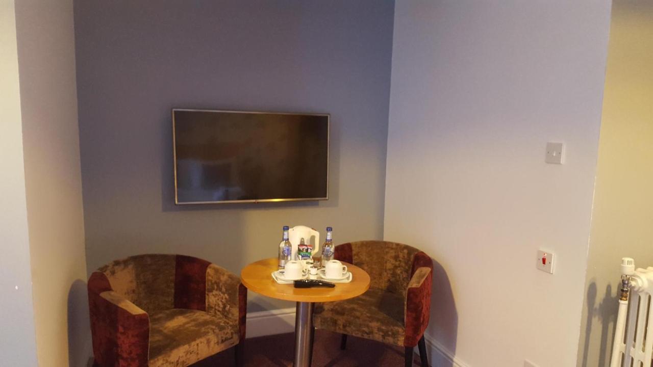 The Speyside Hotel And Restaurant Grantown-on-Spey Екстериор снимка